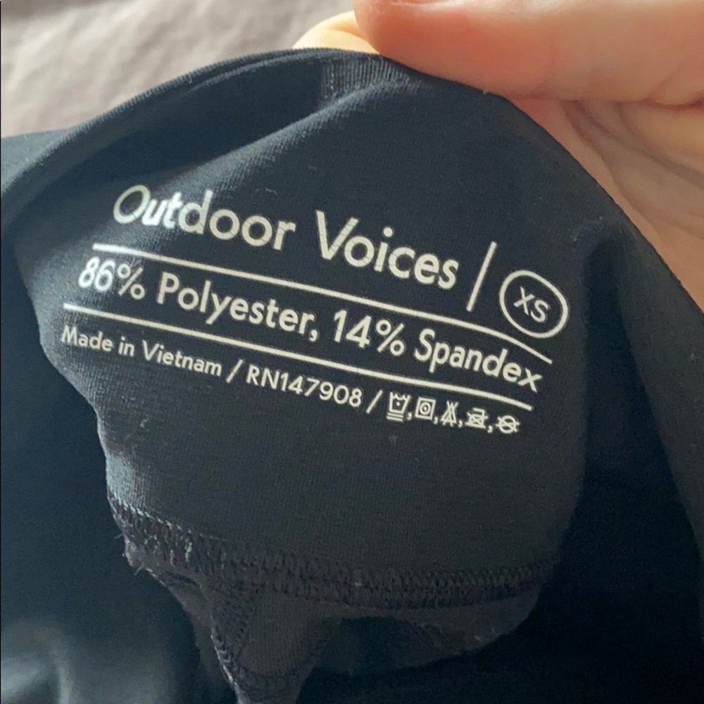 Ov Textured Compression 3/4 Warm Up Leggings - image 2